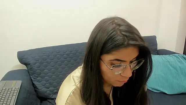 Luna Dumont online show from September 2025 08:58:02 PM