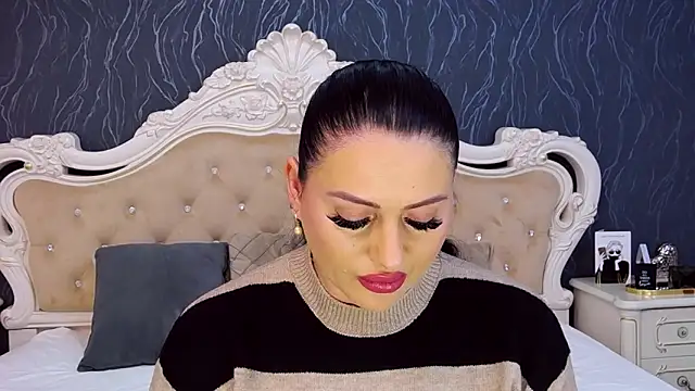 Lauren Saint online show from February 2026 04:43:01 PM