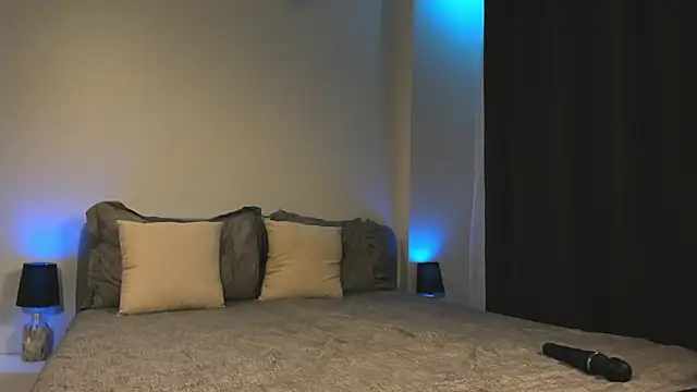 ShySara online show from February 2025 04:01:02 PM