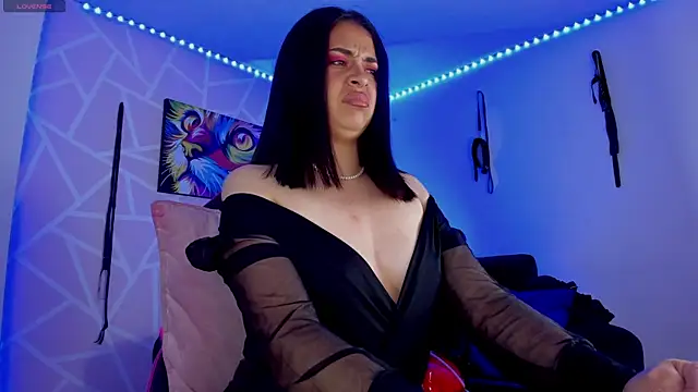 Snapshot of Goddessvenom chatting on February 2025 11:25:02 PM Goddessvenom online show from February 2025 11:25:02 PM