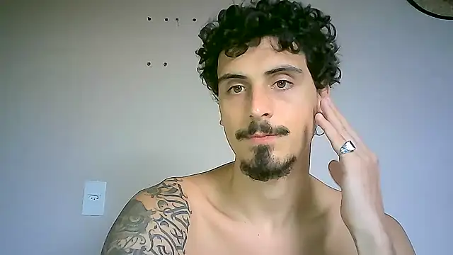 milkoffe online show from December 2024 06:08:01 PM