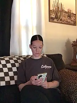 SidneyRaee online show from March 2026 04:11:02 PM