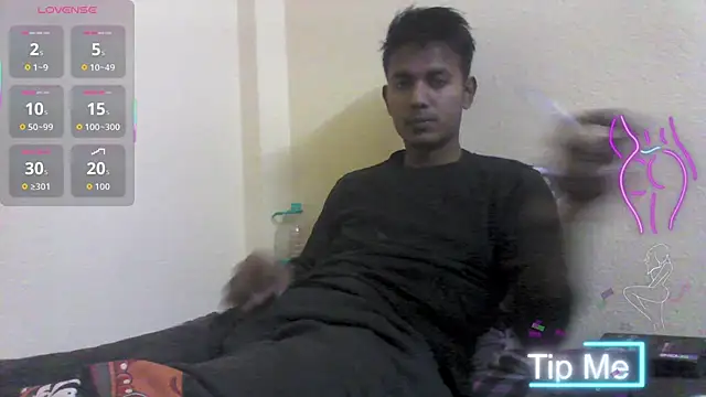 Snapshot of just_fucks chatting on December 2025 06:12:01 PM just fucks online show from December 2025 06:12:01 PM