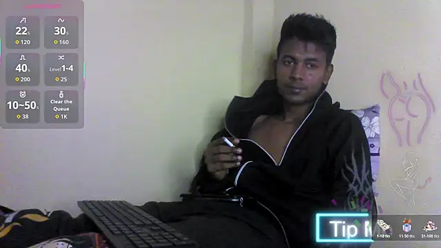 Snapshot of just_fucks chatting on December 2025 06:59:02 PM just fucks online show from December 2025 06:59:02 PM