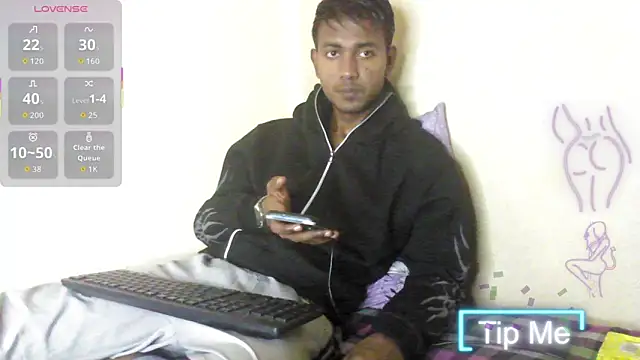 Snapshot of just_fucks chatting on December 2025 06:49:02 PM just fucks online show from December 2025 06:49:02 PM