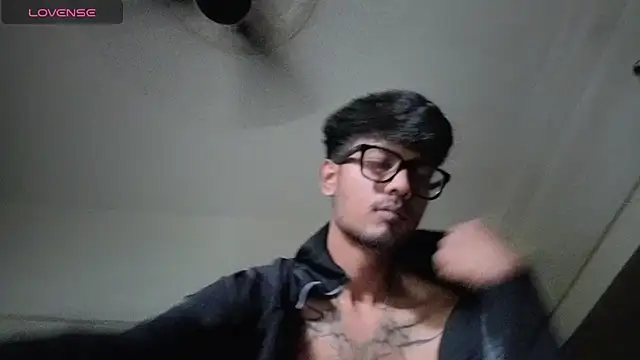 Snapshot of just_fucks chatting on July 2026 11:38:02 AM just fucks online show from July 2026 11:38:02 AM