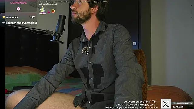 just maxii online show from February 2025 01:55:02 AM