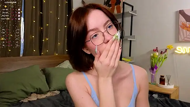 IdaValenti online show from March 2025 01:03:02 AM