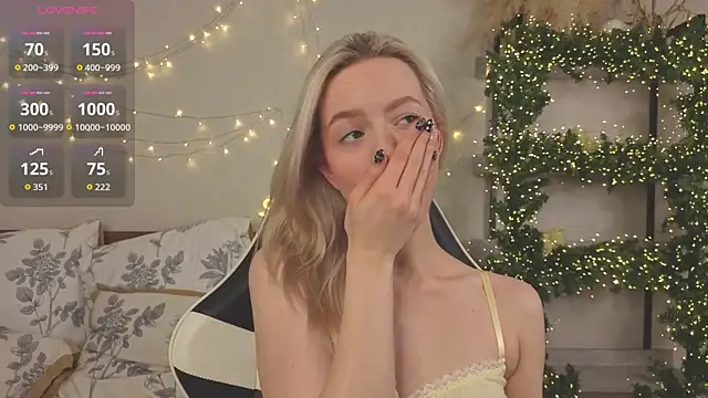 IdaValenti online show from April 2026 11:06:01 PM