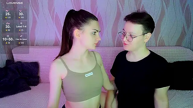  crazy baby  online show from October 2025 09:05:02 PM