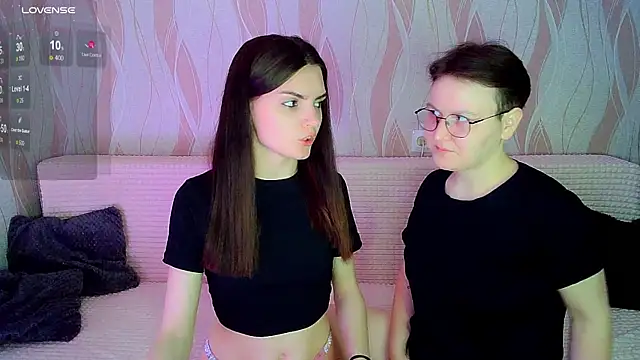  crazy baby  online show from October 2025 07:36:02 PM