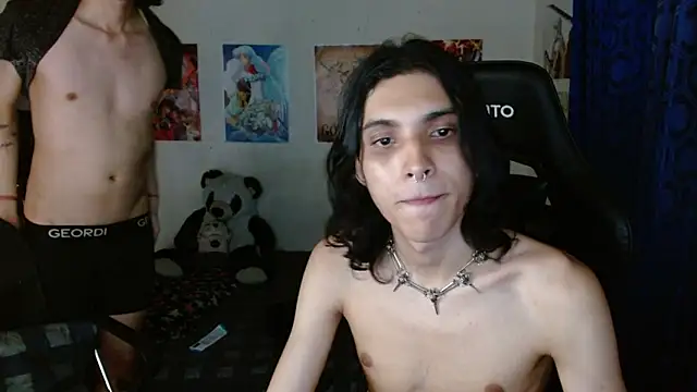 Snapshot of angelitofemboy chatting on December 2024 07:00:02 AM angelitofemboy online show from December 2024 07:00:02 AM