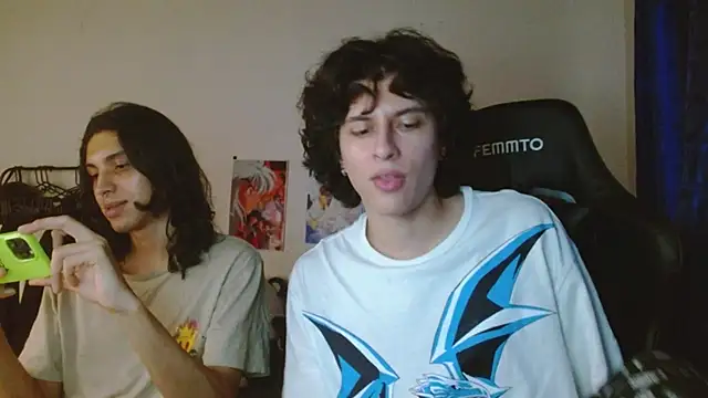 Snapshot of angelitofemboy chatting on January 2025 11:56:02 AM angelitofemboy online show from January 2025 11:56:02 AM