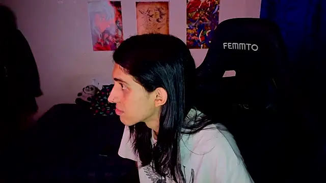 Snapshot of angelitofemboy chatting on September 2025 04:45:02 AM angelitofemboy online show from September 2025 04:45:02 AM