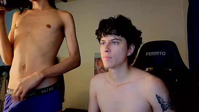 Snapshot of angelitofemboy chatting on September 2025 11:26:01 PM angelitofemboy online show from September 2025 11:26:01 PM