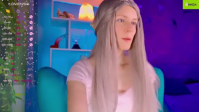 Snapshot of Flash_Summer chatting on November 2025 12:44:01 AM Flash Summer online show from November 2025 12:44:01 AM