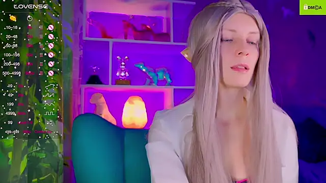 Snapshot of Flash_Summer chatting on November 2025 11:49:02 PM Flash Summer online show from November 2025 11:49:02 PM