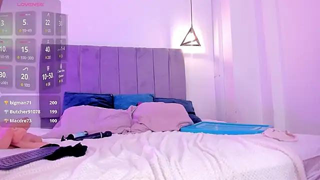 lady nylon  online show from January 2025 06:04:01 PM