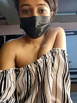 Snapshot of Angel_rani2 chatting on January 2025 05:39:01 PM Angel rani2 online show from January 2025 05:39:01 PM