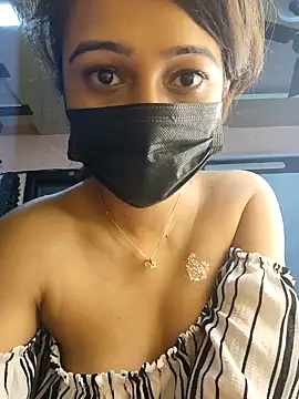 Snapshot of Angel_rani2 chatting on January 2025 09:02:01 PM Angel rani2 online show from January 2025 09:02:01 PM