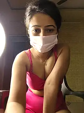 Snapshot of Angel_rani2 chatting on February 2025 06:45:01 PM Angel rani2 online show from February 2025 06:45:01 PM