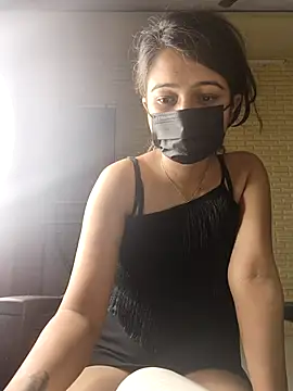 Snapshot of Angel_rani2 chatting on March 2025 11:02:01 PM Angel rani2 online show from March 2025 11:02:01 PM