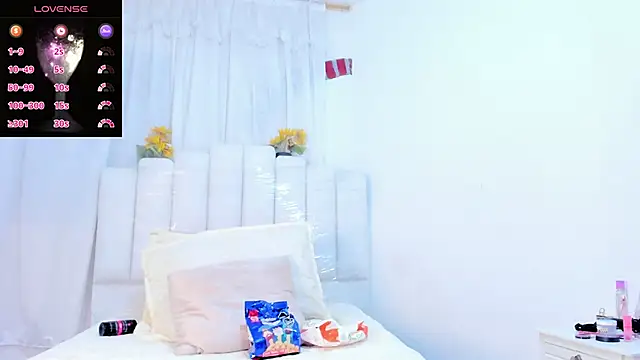 RoxannaBlanche online show from December 2025 01:14:01 AM