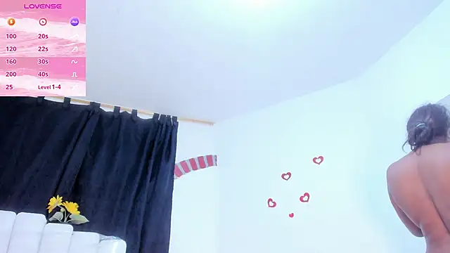 RoxannaBlanche online show from February 2026 11:58:02 AM