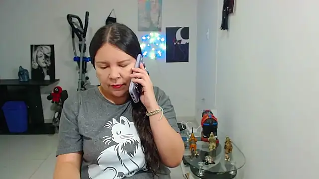claryssa  online show from May 2026 04:09:02 AM