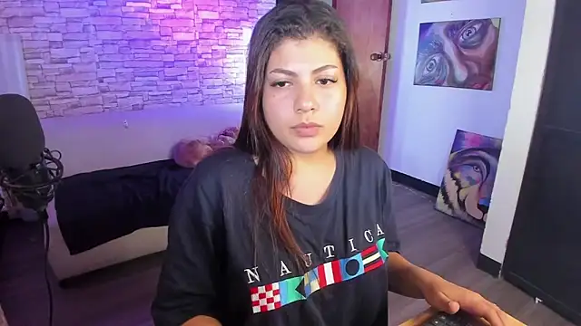 Luci Amore online show from March 2025 05:51:01 AM