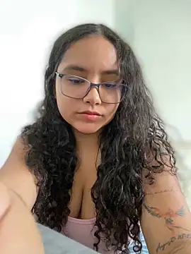 CurlyGirl 1 online show from December 2024 01:17:01 PM