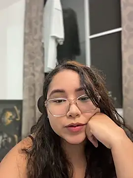 CurlyGirl 1 online show from June 2026 12:59:02 AM