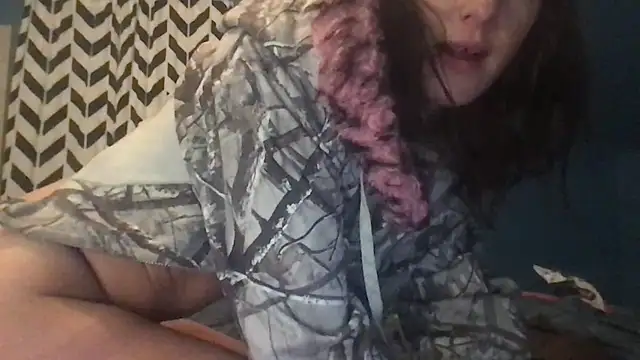 kittycatkendra online show from November 2025 02:45:02 AM