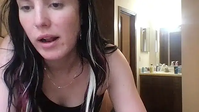 kittycatkendra online show from May 2026 11:45:01 PM