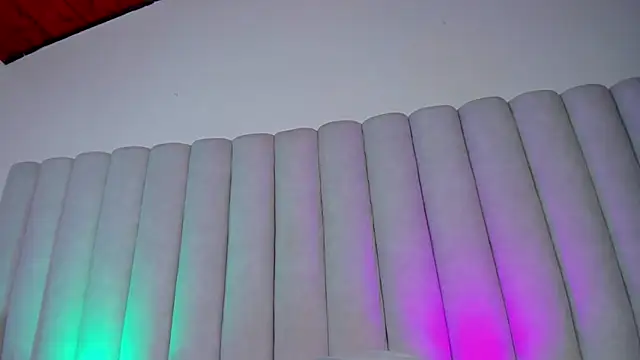 Snapshot of CristalCornner_ chatting on February 2025 11:03:02 PM CristalCornner online show from February 2025 11:03:02 PM