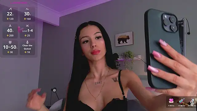 Snapshot of CristalCornner_ chatting on September 2025 08:02:02 PM CristalCornner online show from September 2025 08:02:02 PM