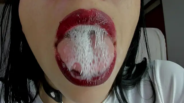 Snapshot of Katty_mouth chatting on February 2025 07:02:01 PM Katty mouth online show from February 2025 07:02:01 PM
