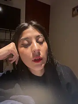 BubbleGumm  online show from March 2025 11:56:02 PM