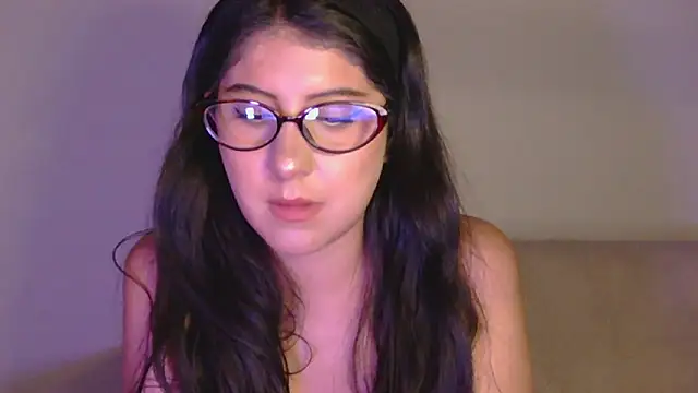 Snapshot of BubbleGumm_ chatting on July 2026 11:37:02 PM BubbleGumm online show from July 2026 11:37:02 PM