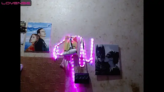 Light Luna online show from December 2024 02:49:02 PM