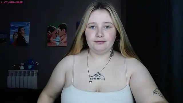 Light Luna online show from September 2025 07:02:01 AM