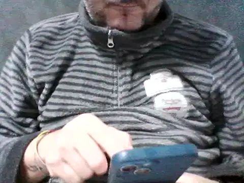 Snapshot of daky_86 chatting on January 2025 05:40:02 PM daky 86 online show from January 2025 05:40:02 PM