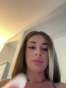 IsabellaEtthan online show from June 2026 05:47:02 PM