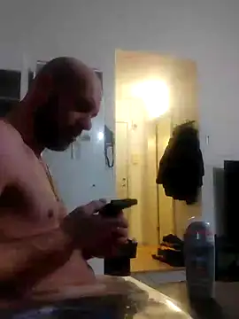 eltoulou online show from January 2025 01:02:02 PM