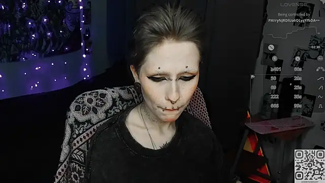 Snapshot of say_mary chatting on April 2026 06:39:01 PM say mary online show from April 2026 06:39:01 PM