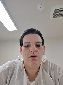 Snapshot of BeckiTooSweet chatting on September 2025 06:52:02 PM BeckiTooSweet online show from September 2025 06:52:02 PM