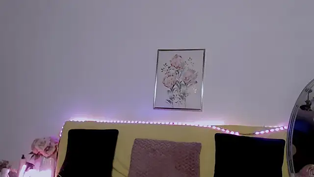 Catlady333 online show from November 2025 07:38:01 PM