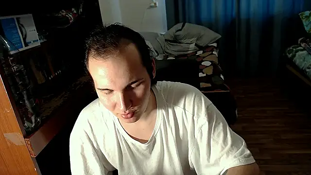 Snapshot of EvaMiron chatting on January 2025 10:48:02 AM EvaMiron online show from January 2025 10:48:02 AM