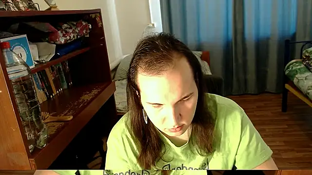 Snapshot of EvaMiron chatting on February 2025 06:03:01 AM EvaMiron online show from February 2025 06:03:01 AM
