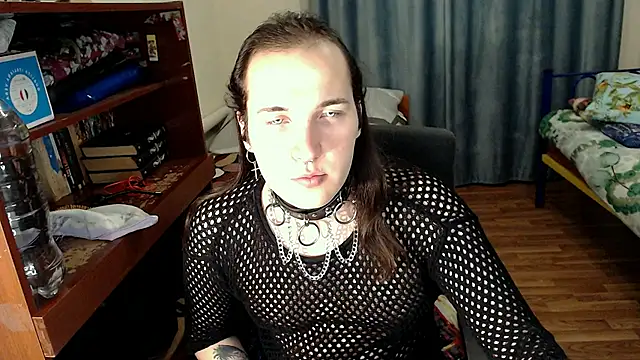 Snapshot of EvaMiron chatting on February 2025 05:53:01 PM EvaMiron online show from February 2025 05:53:01 PM